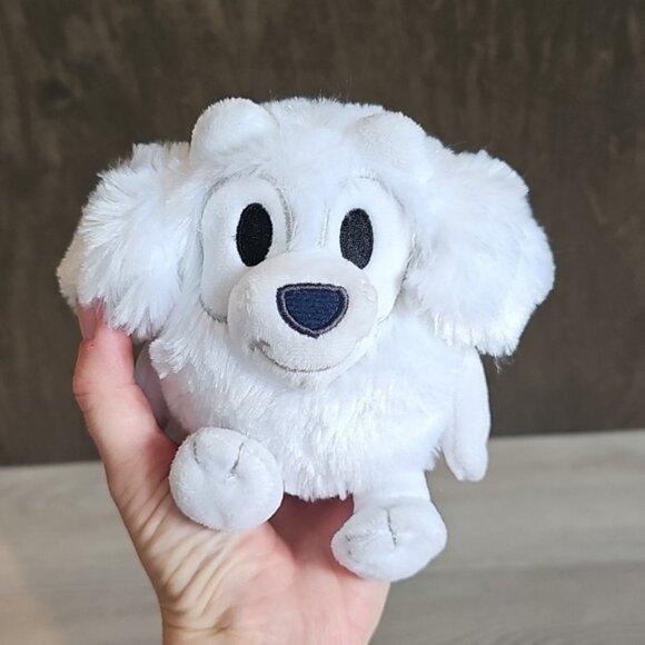 Bluey Lila Plush - Picture 3 of 5